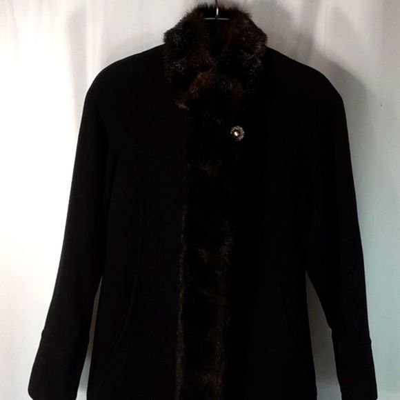 Albert Nipon size small long wool coat faux fur trimmed / - Picture 3 of 12